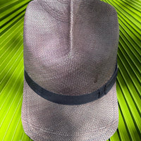 LIMITED EDITION Panama straw with unique crown
