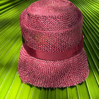 LIMITED EDITION Panama cap in unique crown design