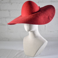 Wide brim red SAMPLE SALE