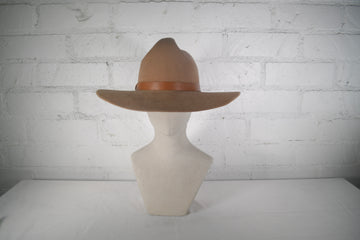 Libra wide brim SAMPLE SALE