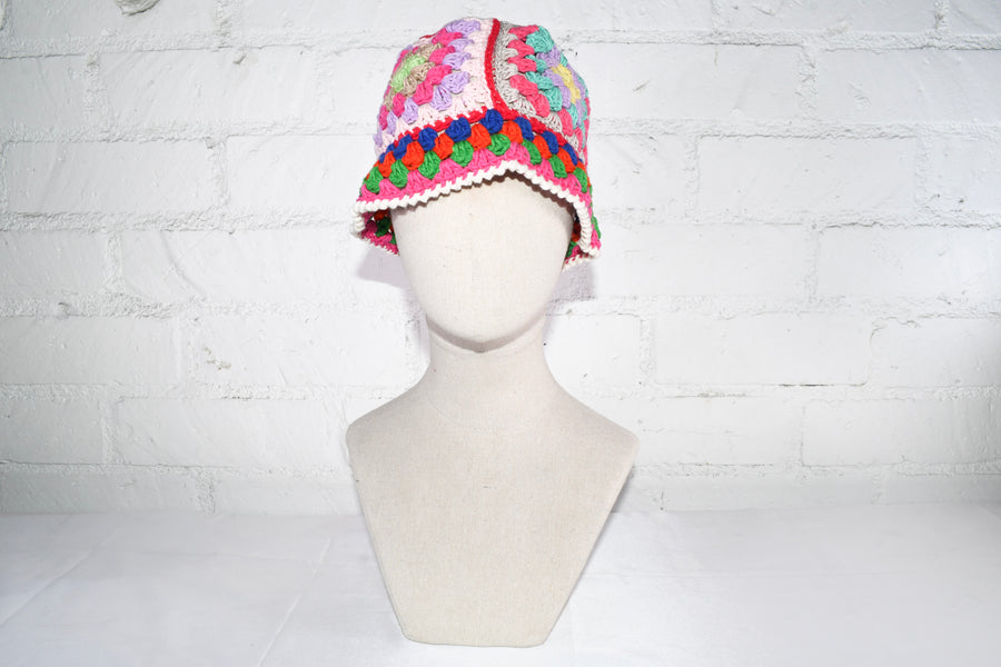 Knitted bucket SAMPLE SALE