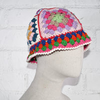 Knitted bucket SAMPLE SALE