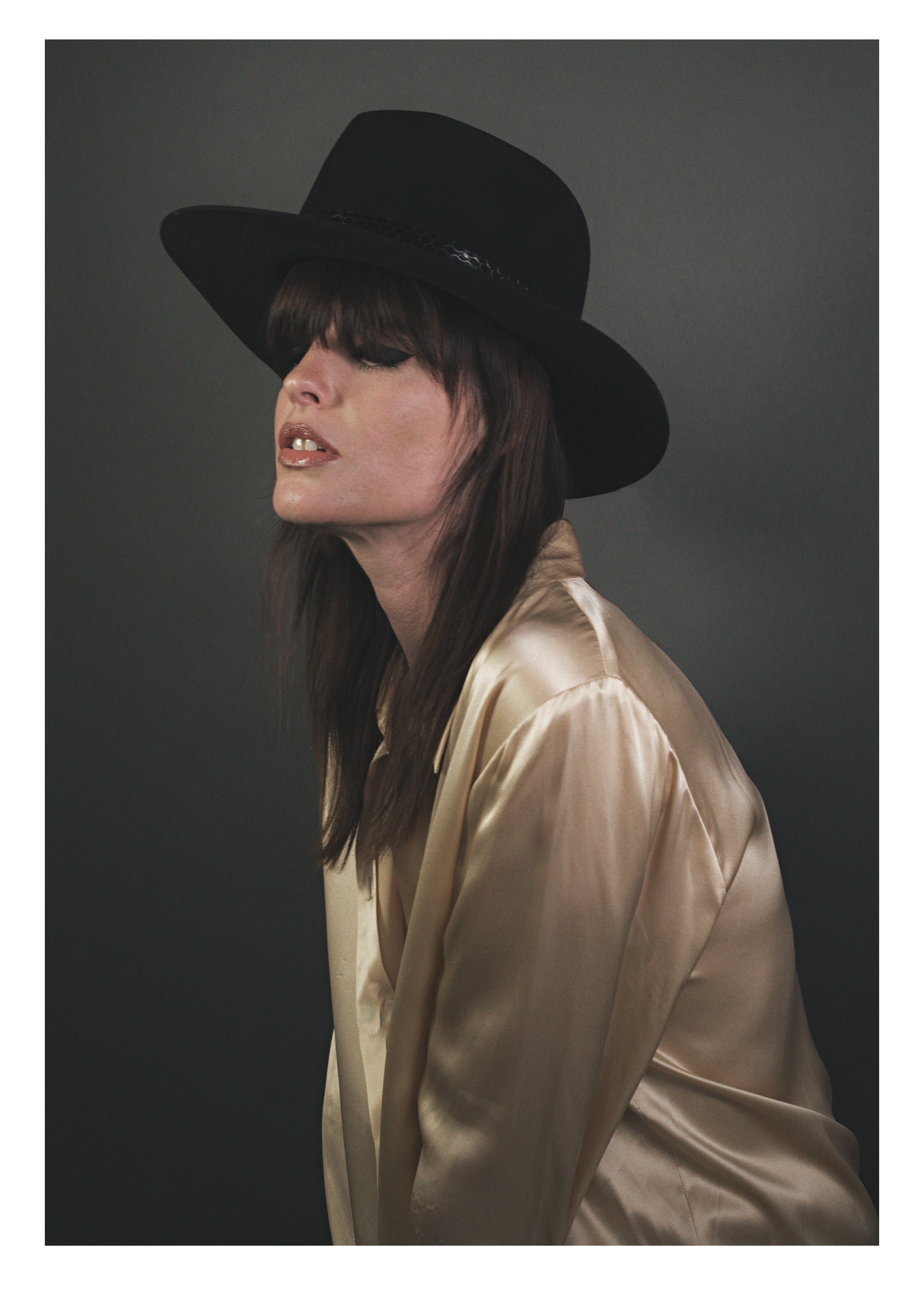 Karina | Gladys Tamez Millinery display picture 3