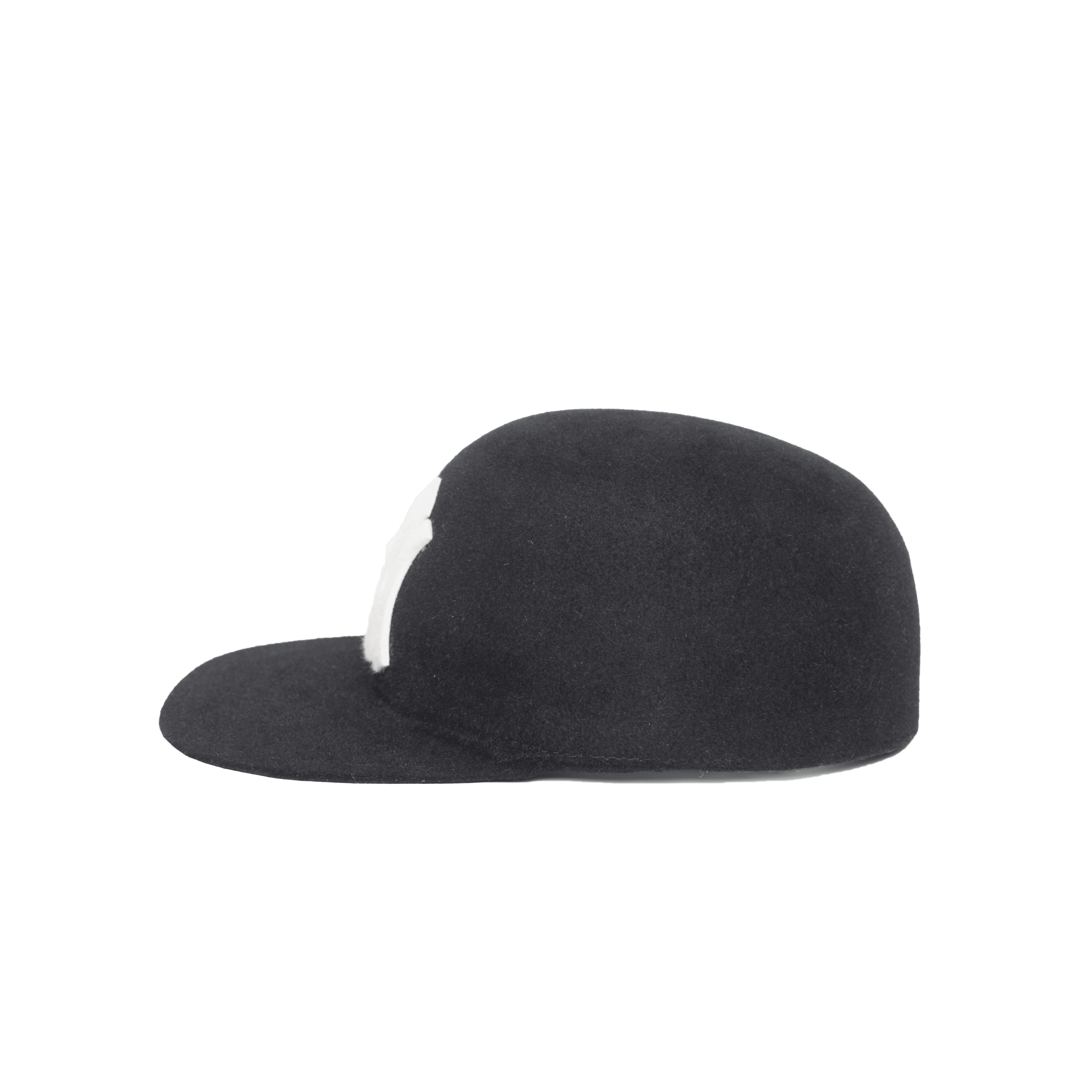 NY-CAP-GLADYS-TAMEZ-BLACK-