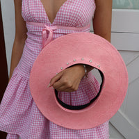 Mode - Gladys Tamez Millinery