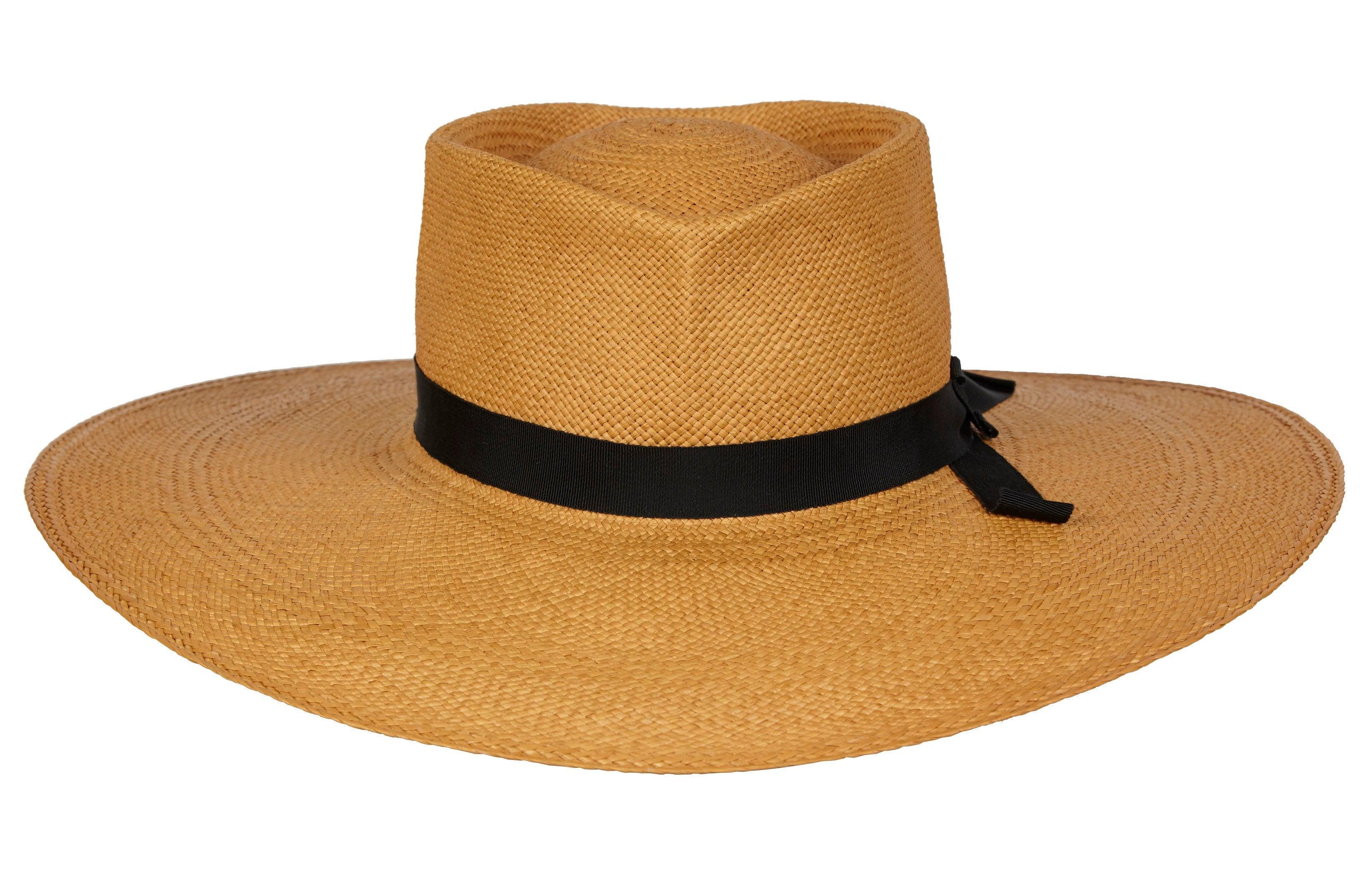 Paloma | Gladys Tamez Millinery display picture 2